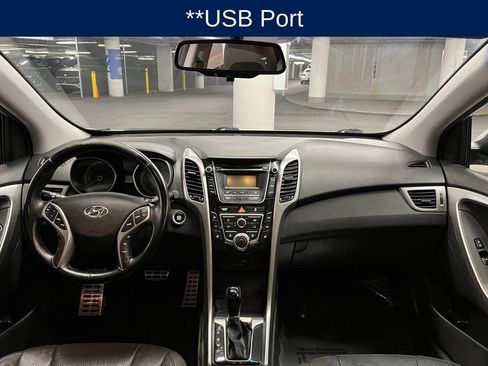 Used 2015 Hyundai Elantra GT w/ Option Group 02 FWD image 6