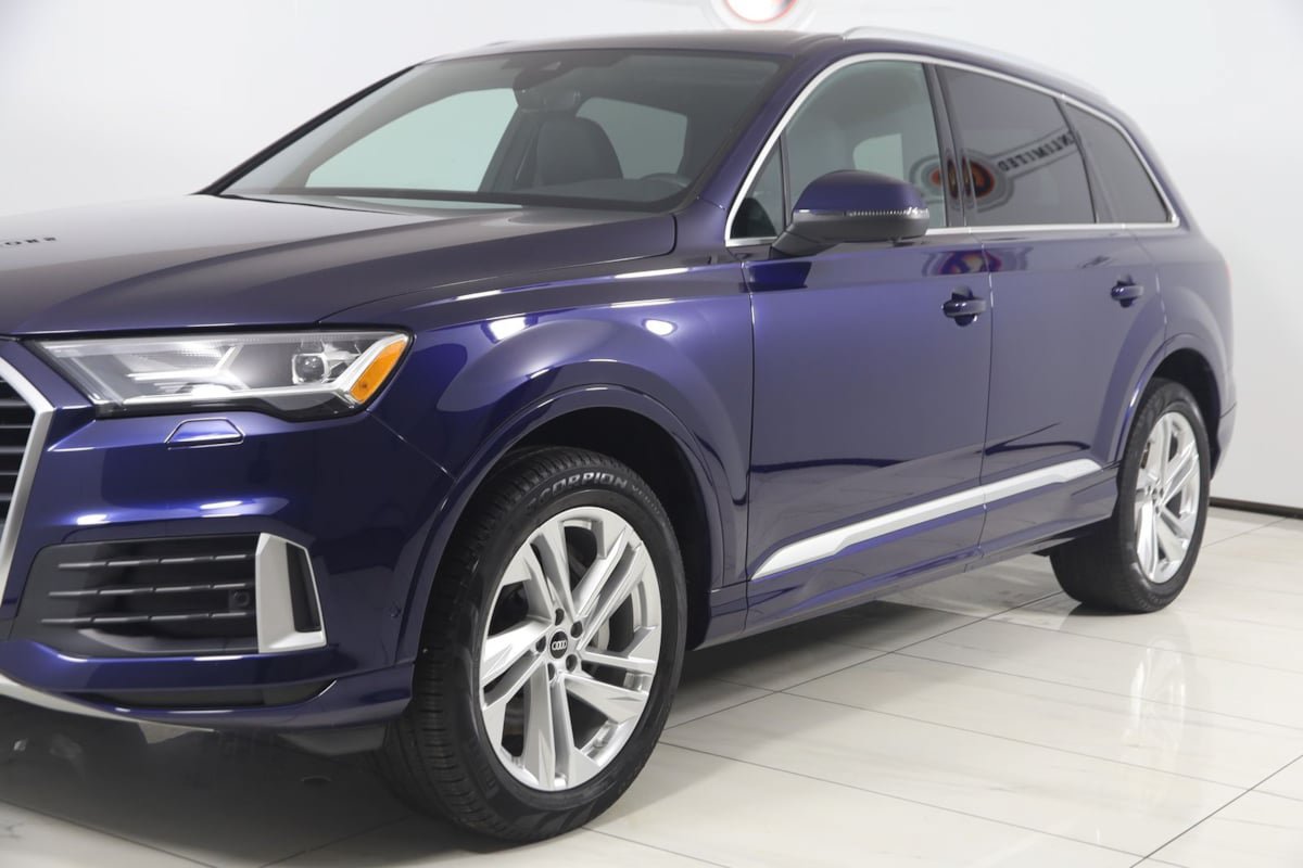 Used 2023 Audi Q7 2.0T Premium w/ Convenience Package AWD/4WD image 43