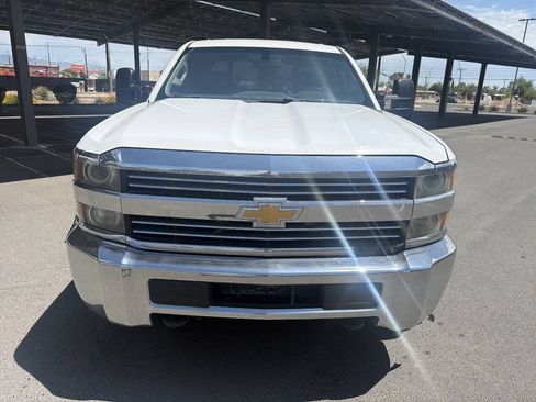 Used 2015 Chevrolet Silverado 3500 W/T AWD/4WD image 10