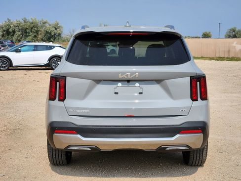 New 2026 Kia Sorento EX image 12