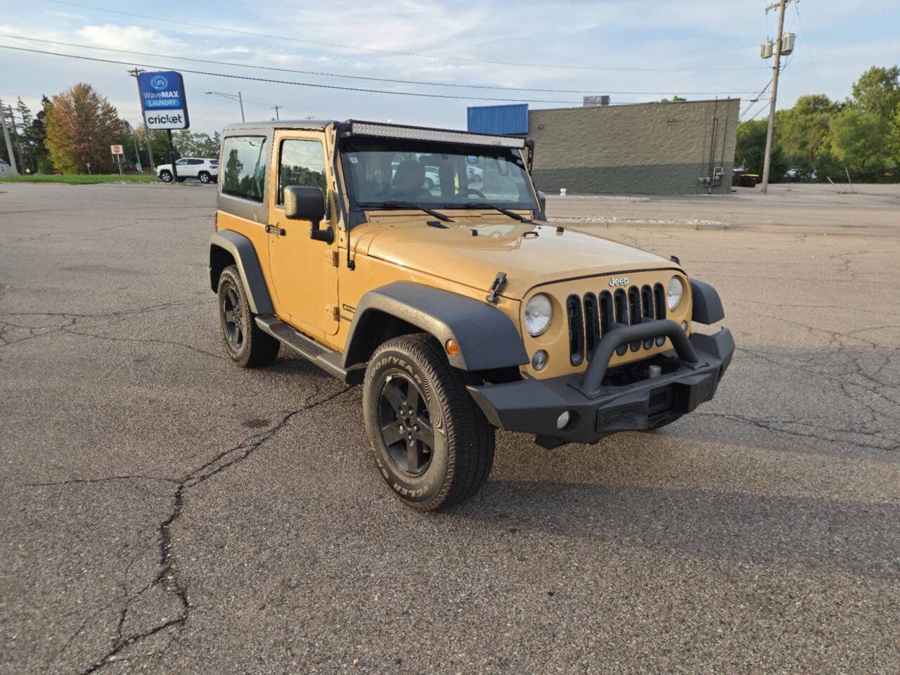 Used 2014 Jeep Wrangler Sport AWD/4WD image 2