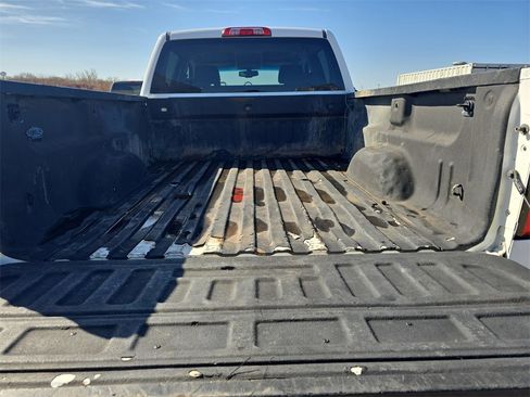 Used 2018 GMC Sierra 2500 4x4 Crew Cab w/ Sierra Convenience Package image 12