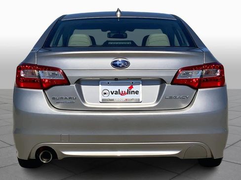 Used 2016 Subaru Legacy 2.5i Limited image 5