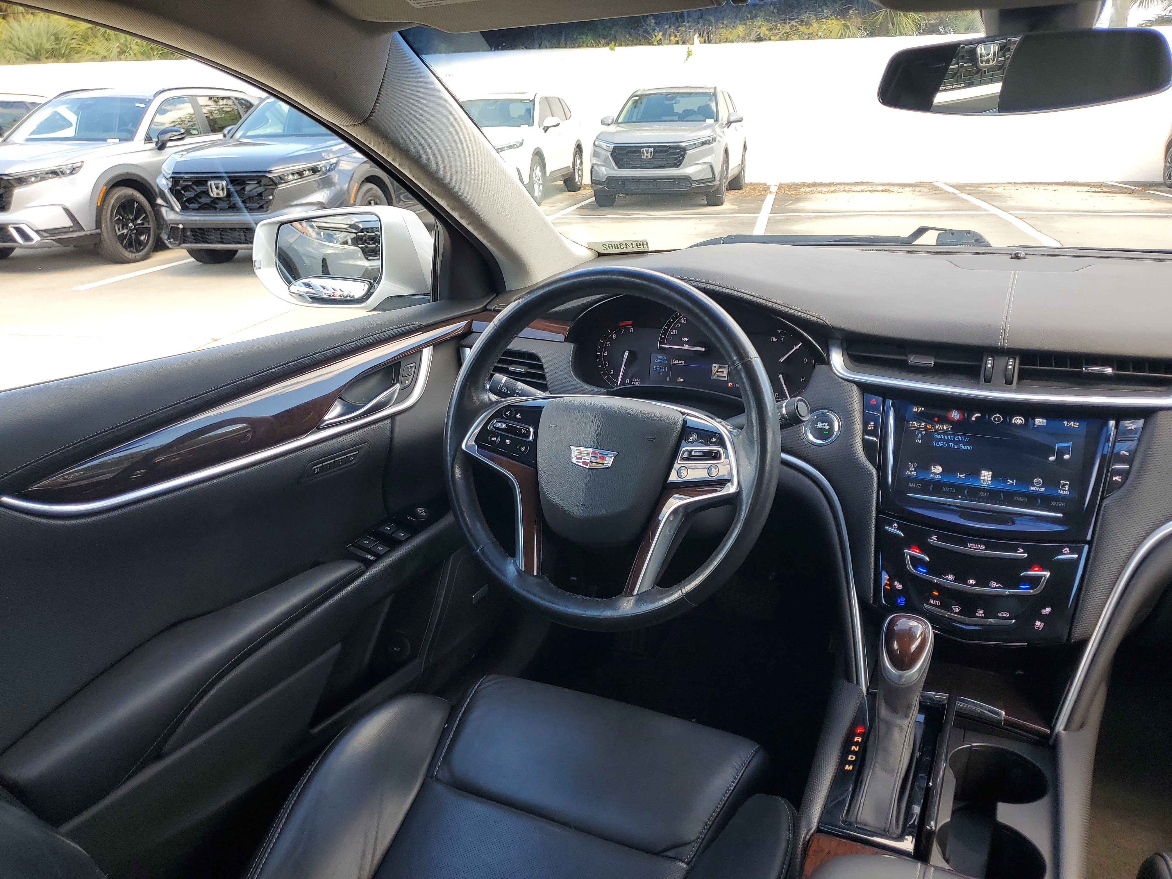Used 2017 Cadillac XTS Luxury FWD image 18