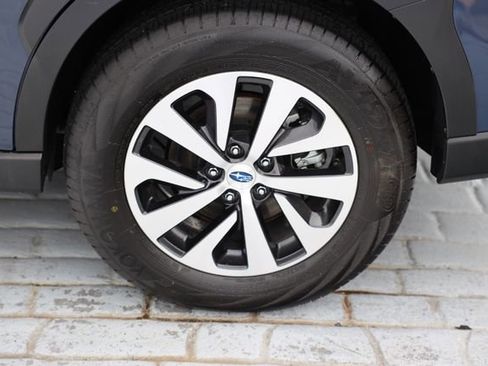 Certified 2025 Subaru Outback Premium AWD/4WD image 59