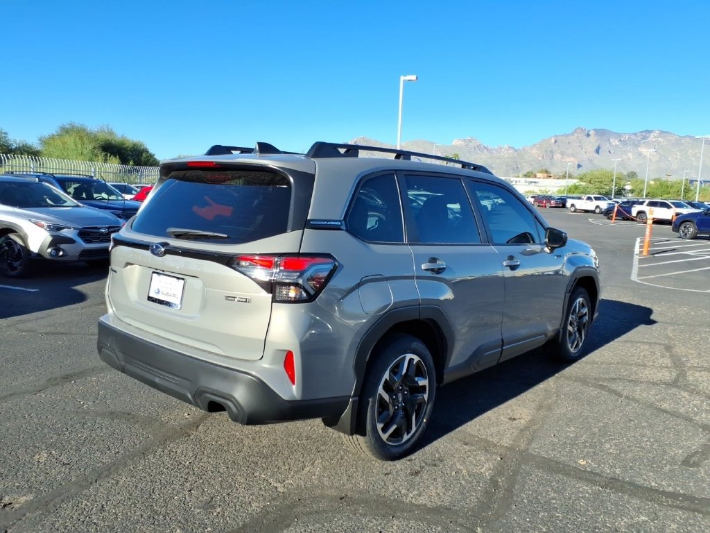 New 2026 Subaru Forester Touring AWD/4WD image 9