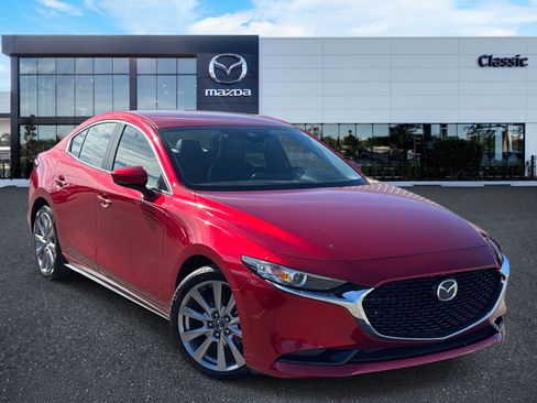 Used 2019 MAZDA MAZDA3 Sedan image 1