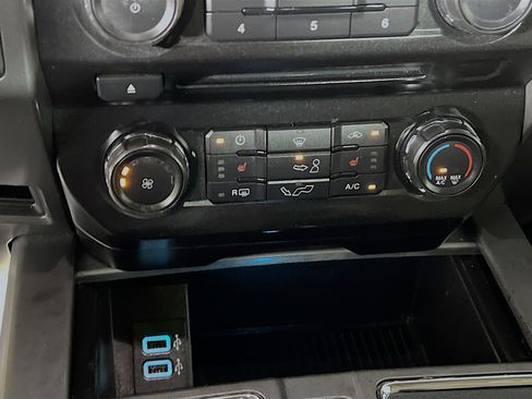 Used 2018 Ford F150 XLT w/ Equipment Group 302A Luxury RWD image 25