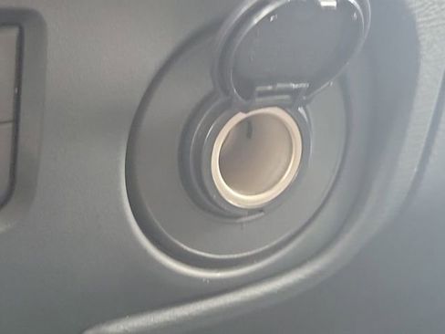 Used 2022 Nissan Frontier SV RWD image 23