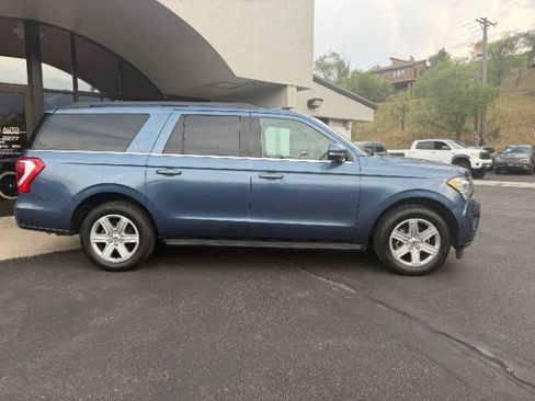 Used 2018 Ford Expedition Max XLT AWD/4WD image 3