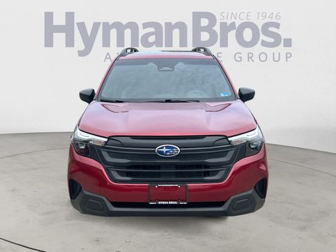 Certified 2025 Subaru Forester AWD/4WD image 9