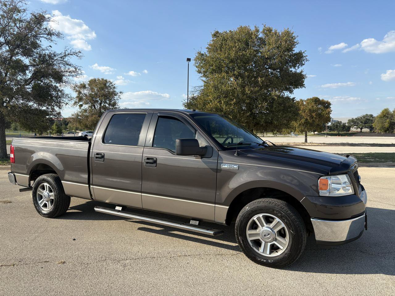 Used 2006 Ford F150 XLT RWD image 3
