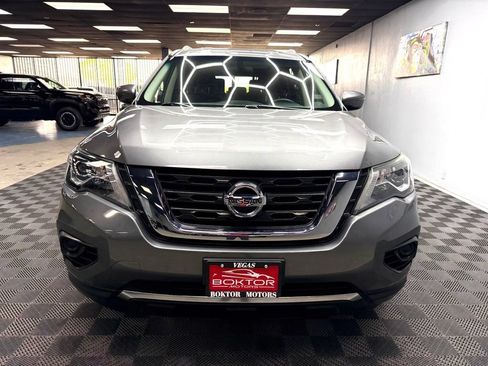 Used 2020 Nissan Pathfinder S AWD/4WD image 4
