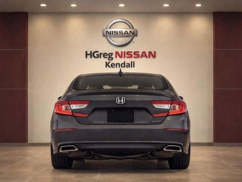 Used 2020 Honda Accord Sport image 6