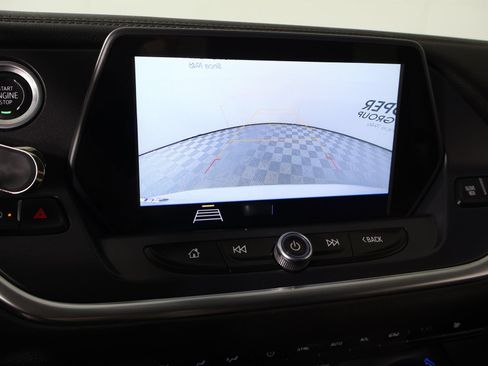 Used 2020 Chevrolet Blazer LT FWD image 6