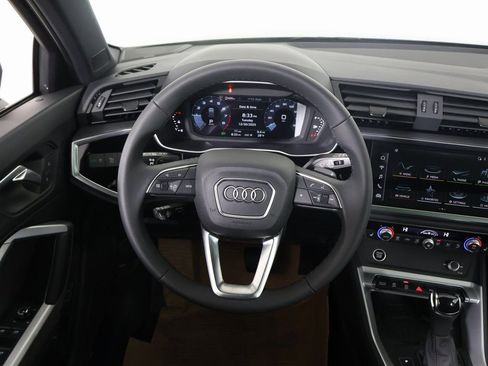 New 2025 Audi Q3 2.0T Premium image 31
