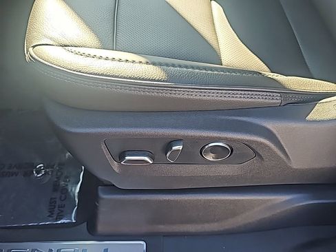 New 2026 GMC Sierra 3500 Denali w/ Denali Reserve Package image 11