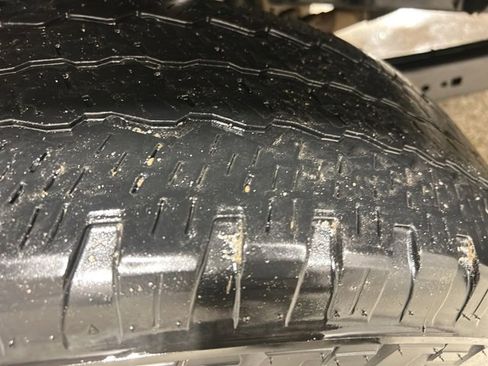 Used 2024 Ford F350 Lariat w/ Black Appearance Package image 25