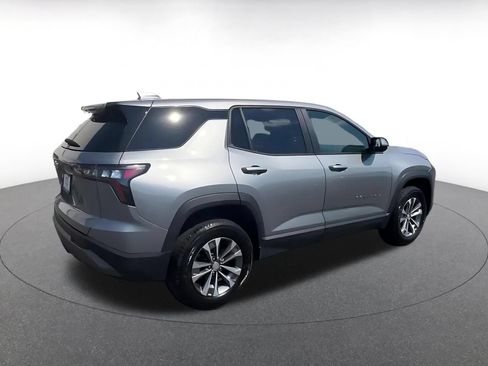 Used 2025 Chevrolet Equinox LT FWD image 15