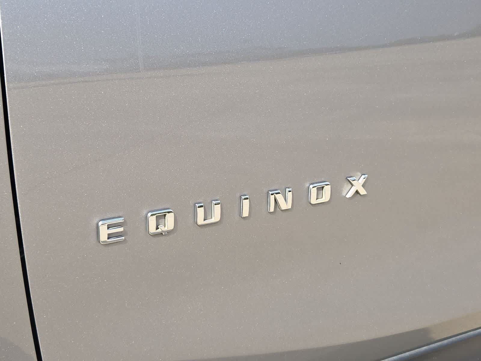 Used 2023 Chevrolet Equinox LT FWD image 11