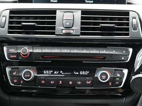 Used 2017 BMW M3 image 33