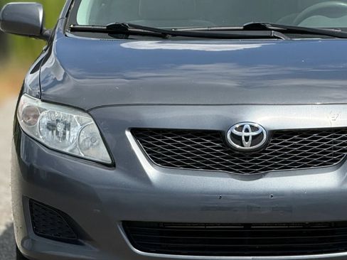 Used 2010 Toyota Corolla LE FWD image 11