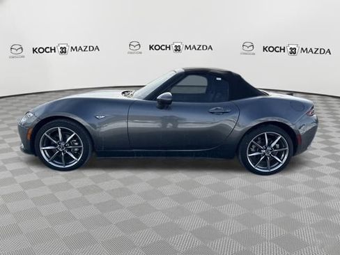 Used 2023 MAZDA MX-5 Miata Grand Touring w/ Weather Package image 4