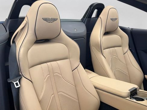 New 2026 Aston Martin V8 Vantage Roadster RWD image 22