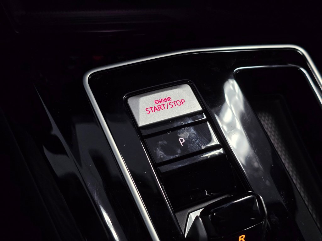 New 2026 Volkswagen GTI SE FWD image 31