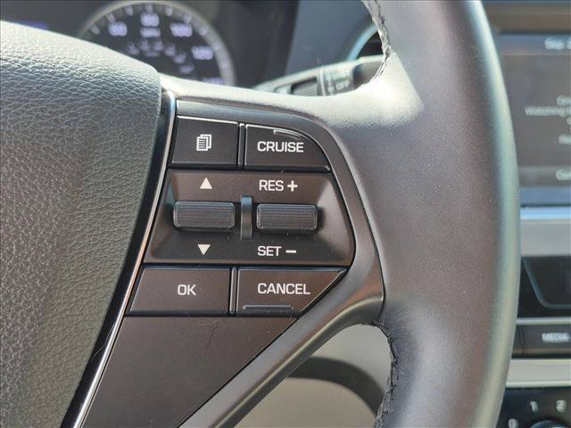 Used 2017 Hyundai Sonata Sport w/ Value Edition Package 02 FWD image 10