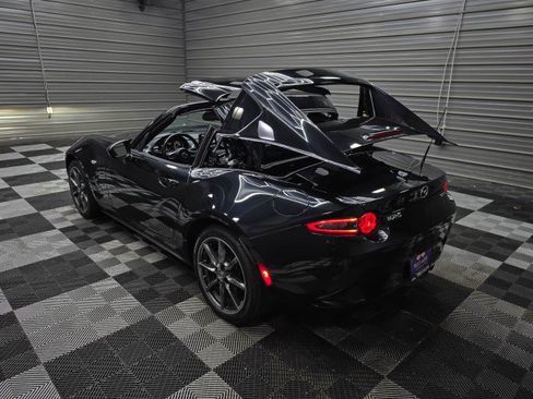 Used 2020 MAZDA MX-5 Miata RF Grand Touring RWD image 10