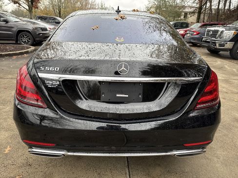 Used 2019 Mercedes-Benz S 560 Sedan image 6