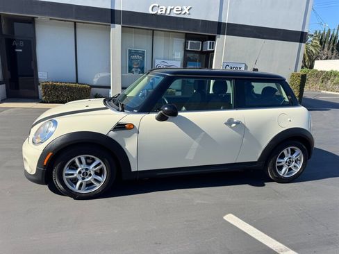 Used 2013 MINI Cooper Hardtop image 8
