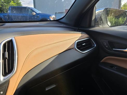 Used 2020 Chevrolet Equinox Premier FWD image 23