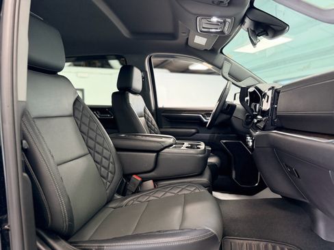 Used 2023 GMC Sierra 1500 Elevation w/ X31 Off-Road Package image 28