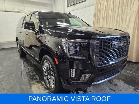 Used 2024 GMC Yukon XL Denali Ultimate image 4