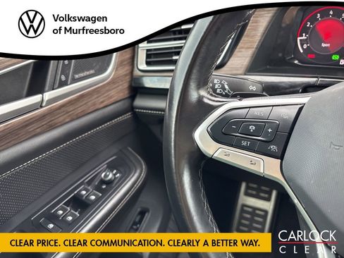 Certified 2024 Volkswagen Atlas SEL Premium R-Line image 19