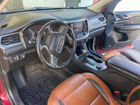 Used 2018 GMC Acadia SLT w/ LPO, Protection Package image 6