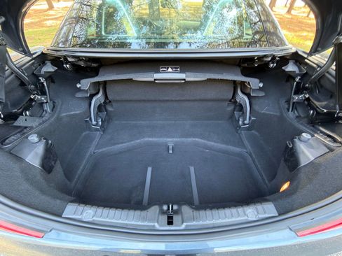 Used 2015 Mercedes-Benz SLK 250 image 11