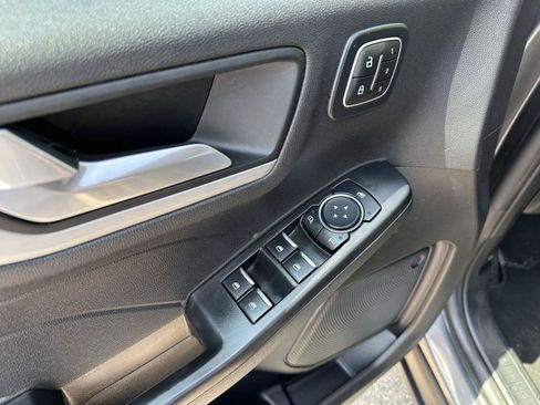 Used 2024 Ford Escape Platinum AWD/4WD image 15