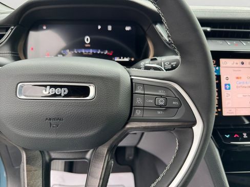New 2026 Jeep Grand Cherokee L Limited w/ Limited Altitude Package AWD/4WD image 20