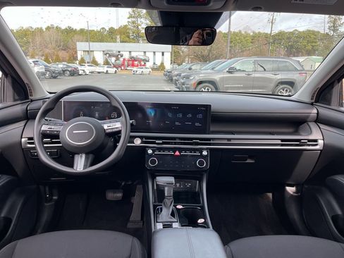 Used 2025 Hyundai Tucson SEL image 8