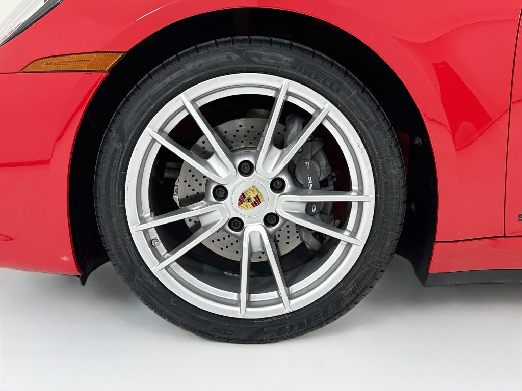 Certified 2022 Porsche 911 Carrera RWD image 30