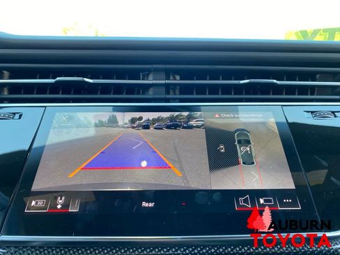 Used 2022 Audi SQ8 Prestige w/ Prestige Package AWD/4WD image 47