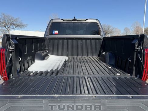 Used 2022 Toyota Tundra SR5 image 29