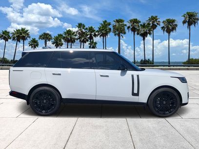 Used 2025 Land Rover Range Rover Long Wheelbase SE