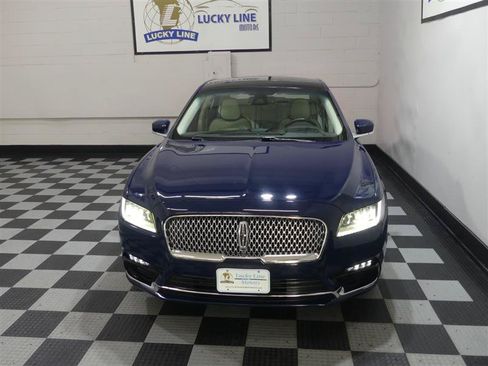 Used 2017 Lincoln Continental Black Label w/ Technology Package AWD/4WD image 3