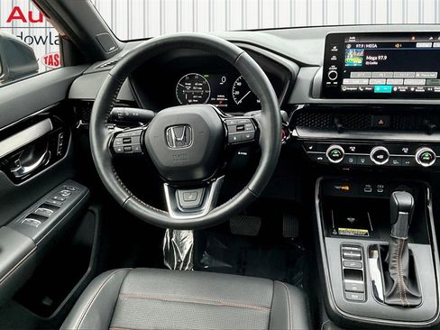 Used 2025 Honda CR-V Sport Touring image 8