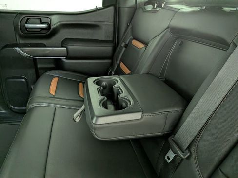 Used 2021 GMC Sierra 1500 AT4 w/ Technology Package image 31