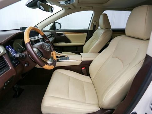 Used 2020 Lexus RX 350L FWD w/ Premium Package image 18